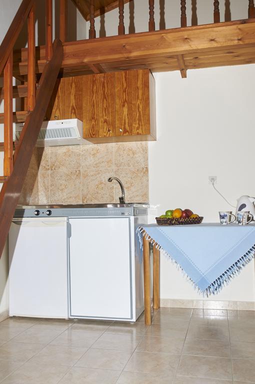 Apartament Kamares *