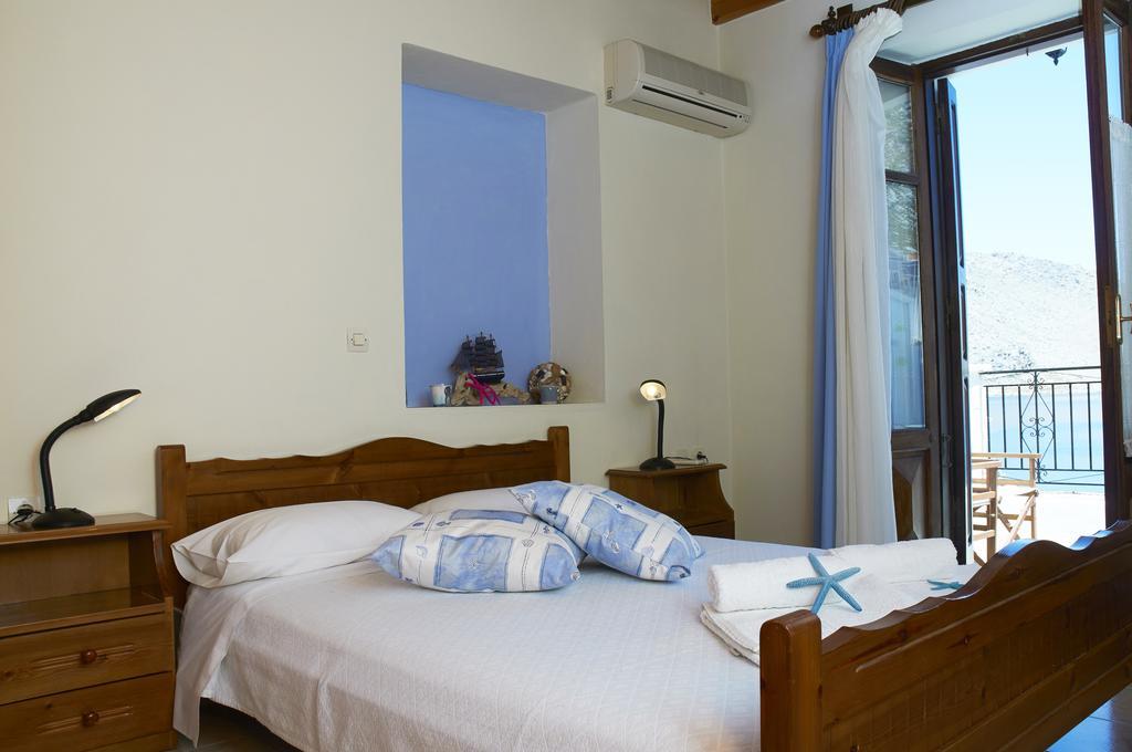 Apartment Kamares *